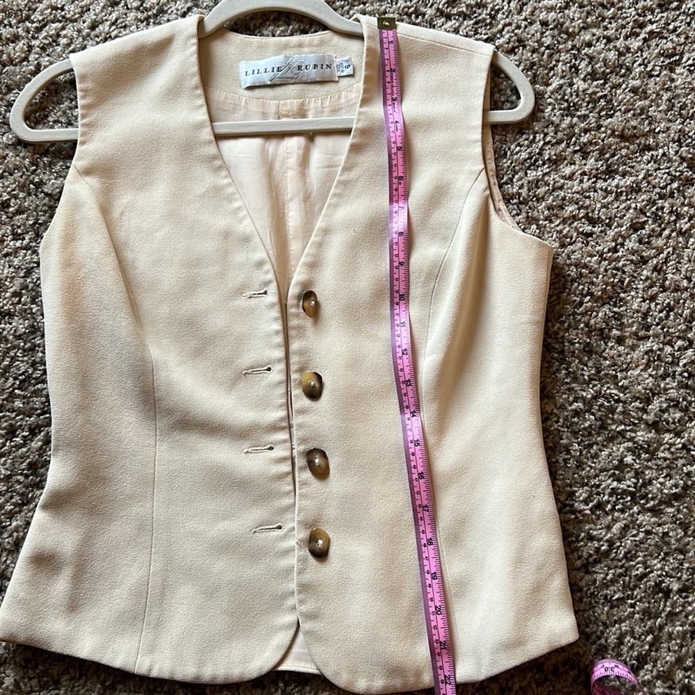 Cream Vest by LILLIE RUBIN